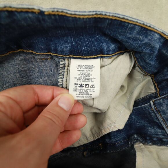 Tommy Hilfiger Women's Y2K Medium Wash Boot Cut Cargo Pocket Jeans‎ 2003 size 11 - Picture 8 of 13